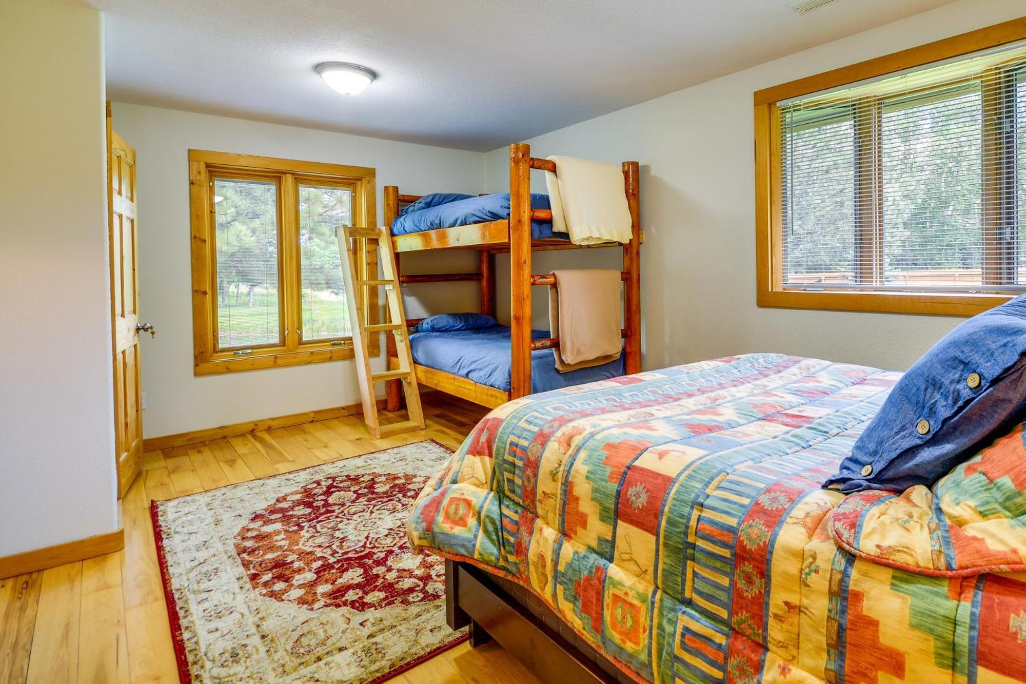 Dog-Friendly Red Lodge Home With On-Site Pond! Exterior photo